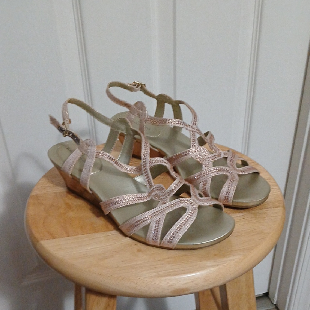 Bandolino Pink Strappy Sandals with Ankle Strap